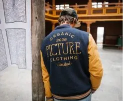 Picture Organic Picture Johnson Jacket Dark Blue (M Only) -Snowboards Verkoop picture johnson jacket dark blue model rear model 20682